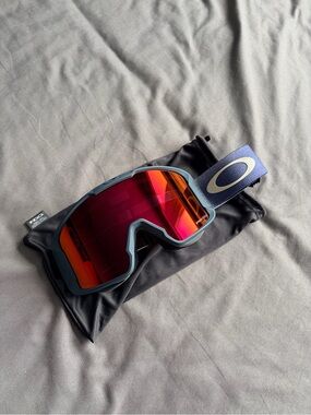 Oakley Line Miner M Ski Goggles w/ Prizm Torch Iridium Lens *BNIB*